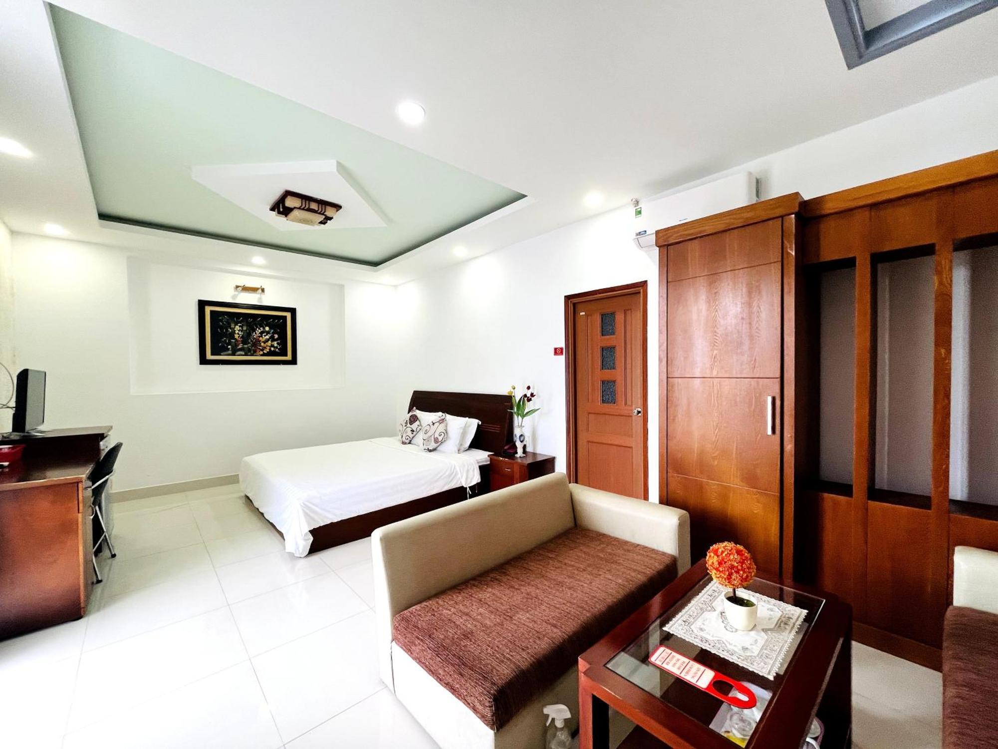 Palace Boutique Hotel Rach Gia Exterior foto